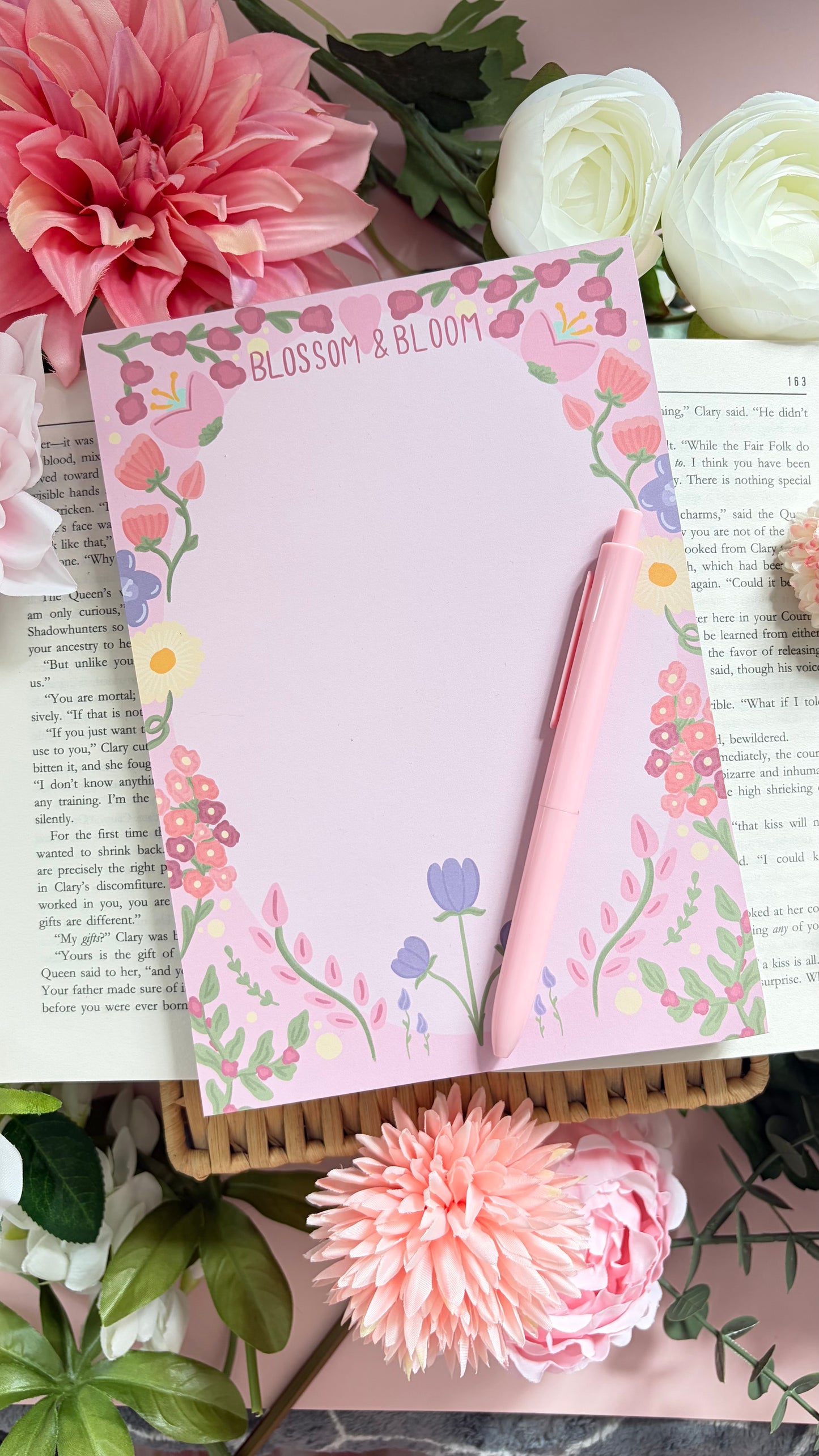 Floral blossom and bloom daily A5 memo pad