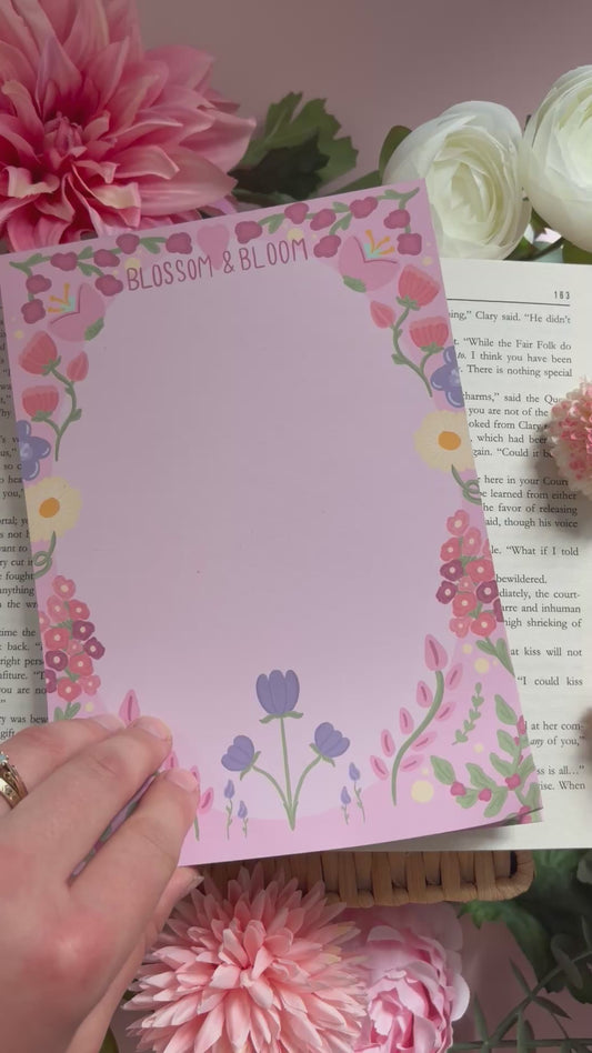 Floral blossom and bloom daily A5 memo pad